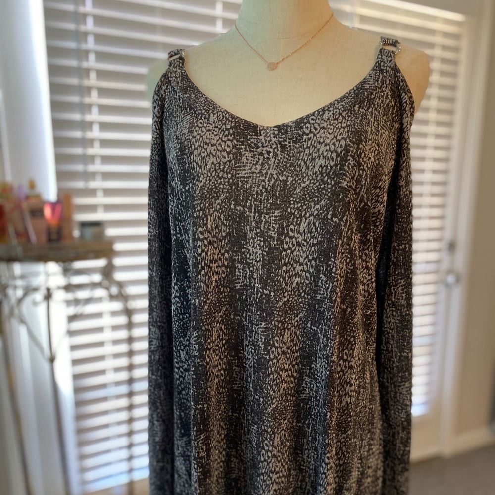 Lane Bryant 1X Cold Shoulder Women’s Top